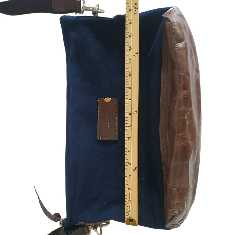 PROPERTY OF... Vintage‎ Navy Blue Wool Blend / Cognac Leather Men's Day Bag